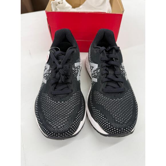 Nikes: Running Course - Picture 2 of 3